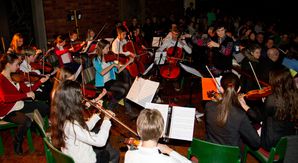GymnasiumAdventskonzert 02 Streichorchester 2