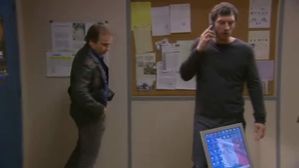 Patrick-scene-de-menage-sur-mobile.jpg