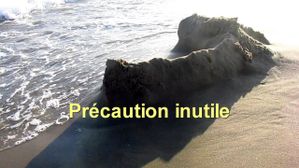 Precaution-inutile--photogramme-.JPG