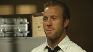 Scott-Caan-in-Hawaii-Five-0-2010-Pilot-1-01-scott-caan-1610.jpg