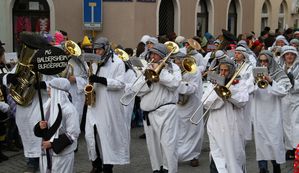 rosenmontagszugVHH II 01 Musikkapelle Baldersheim 1