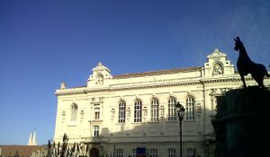 cneoZarrivants.com-icC-Marseille-palais-des-arts-bis.jpg