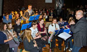 Adventskonzert Gymnasium 2012 01 Blasorchester 0