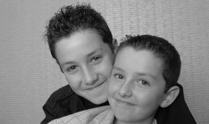 2009.10.11 Anniversaire de Tristan avec Corentin1