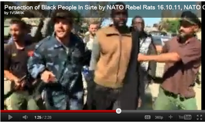 Syrte 16/10/2011 - Persécution de la population noire de Libye par le CNT - Capture Ecran video Youtube