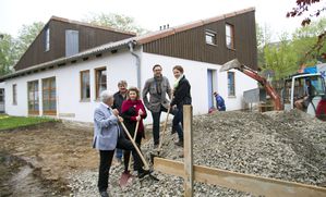 Spatenstich-1a.jpg