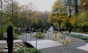 WaldfriedhofLebensflussSegnung Gesamtansicht von Osten