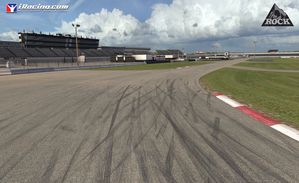 iracing_rockingham_5.jpg