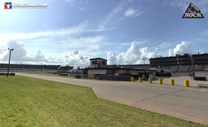 iracing_rockingham_6.jpg