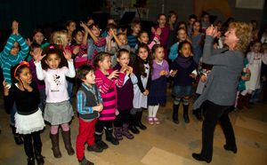 weihnachtsschuelerkonzert 01 Kinderchor SchneeChaChaCha01