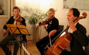 willybrandtmedaille 05 Streichertrio 1