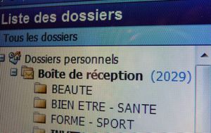 communique-de-presse-e-mailing-boite-mail-saturee.JPG