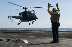 HAL-Chetak-04-2012 photo US Navy