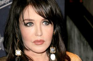 isabelle-adjani--ceremonie-des-globes-de-cristal