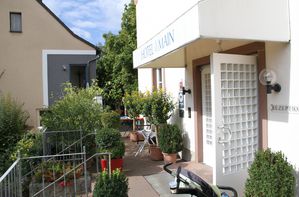 HotelamMainTagungshaus 03