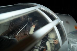millenium falcon cockpit han chebacca obiwan et luke