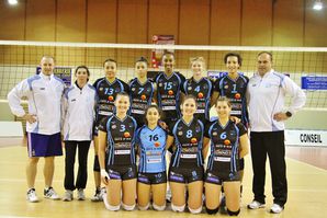 volleytournoinoel2012chierivenelles-005.JPG