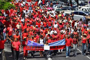 Martinique-Fort-de-France-Manif-5fevrier2009.jpg