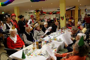AltenheimHedwigFaschingFrauenbund-02.jpg