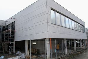 Mainfrankensaele 14 Fassade 3 Nord Umkleiden