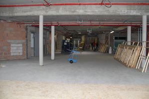 AufbauFastnacht in Franken 1 04 Foyer roter Teppich 1