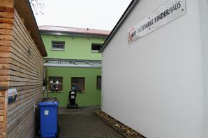 FestaktAWOKinderhaus 02 Außenbereich 4 Zugang