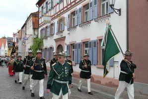 Vitusfest 02 Marsch zum Schuetzenfest 07 Geithainer Schuetz