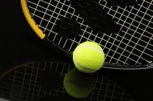 balle-de-tennis--de-sport--raquettes--raquette_3192020.jpg