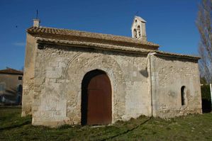 chapelle-des-vigneres-01.jpg