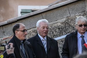 Francis-camion-96.jpg