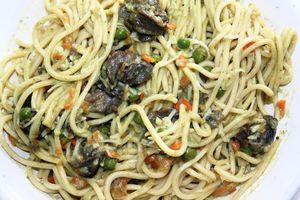 spaghetti-aux-escargots-et-petits-legumes-03-10.jpg