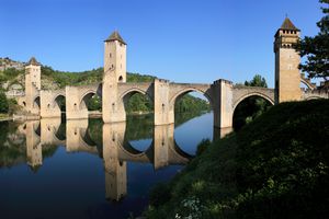 46 Cahors-Valentre