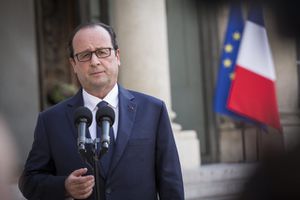 Francois-Hollande-crash-vol-AH-5017-BlogOuvert.jpg