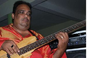 Afra sound starb