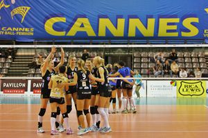 volleyrccannesvenelles04022012 490