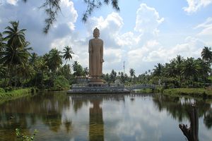 memorial buddha statue sri lanka tsunami