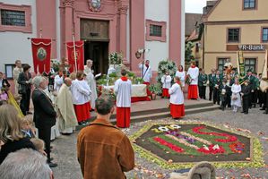 kirchplatz2010.jpg