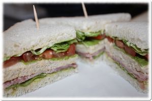 Club sandwich greek(1)