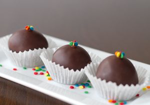 funfetti-cake-balls-6749.jpg