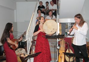Triskilian 01 Trio 07