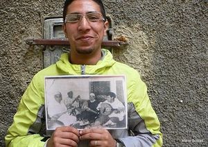 400px-AZIZ_LE_MEKNASS2690385476_1.jpg