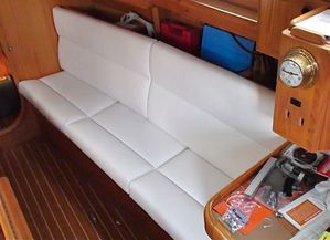 Coussins carré Ovni 345