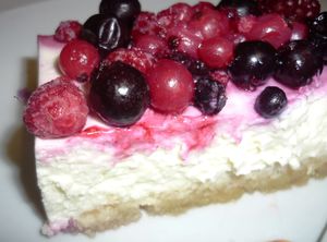 gateau-from-blanc-creme-fraiche-et-fruits-rouges-3.jpg