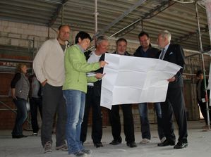 MFSBaustelle1.10.13-OE-BR-Buehnenerhoehung-1.jpg