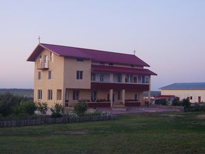 casa-de-oaspeti-Halmyris.JPG