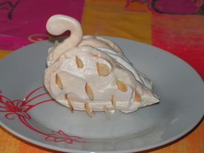 cygne-meringue-et-mascarpone.jpg