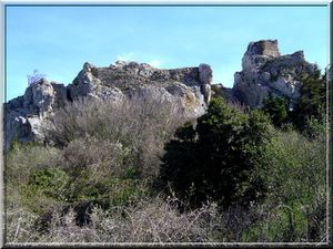 Il y a 6 siècles, ce château devait impressionner l'assaillant