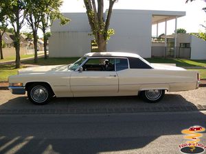 1_Cadillac-Coupe-DeVille-1970.JPG