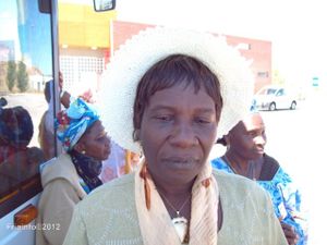Feue-Maman-Christine-LOLAMOU--2-.JPG