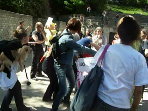 vlcsnap-2011-07-04-18h38m17s233